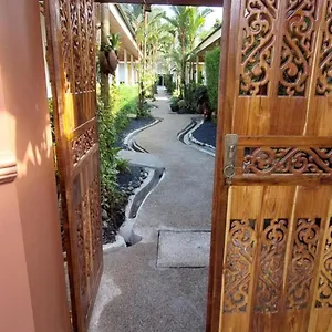 Loma Khao Lak